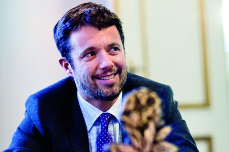 Portræt af Kronprins Frederik da han blev årets fjernvarmedansker i 2010